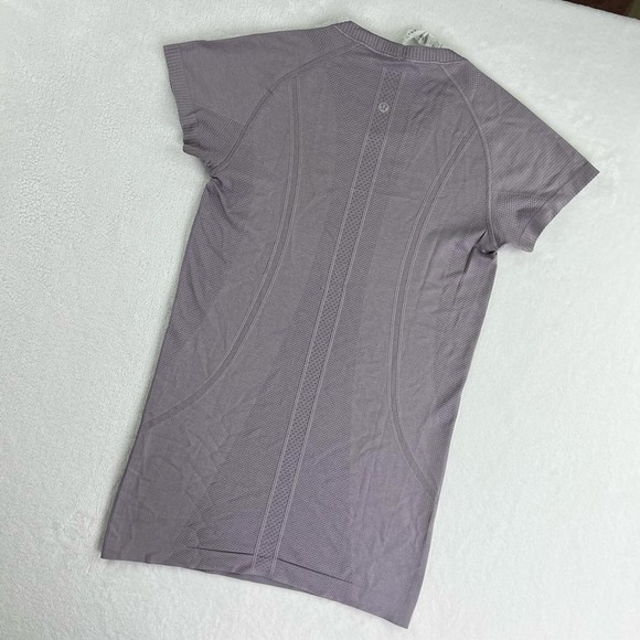Lululemon Swifly Tech Short-Sleeve Shirt - 6 - Picture 4 of 6